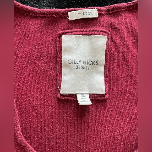 RARE bundle of 2000’s vintage racer back tank tops (3) - Picture 5 of 9